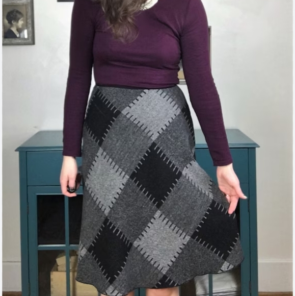 The Unbranded Brand Dresses & Skirts - Elegant Black and Gray Women's Aline Skirt